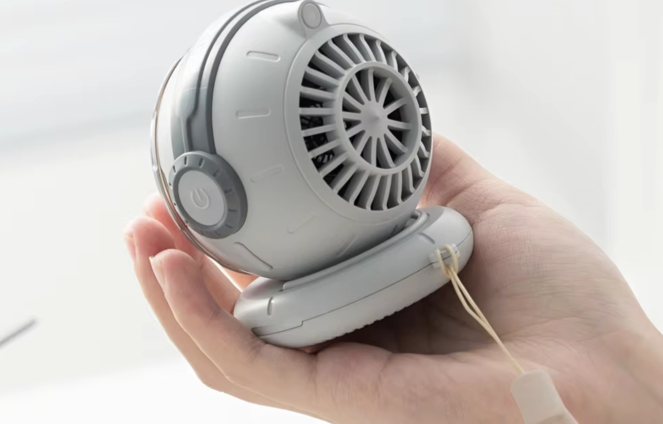 Mini Wireless Robot Speakers