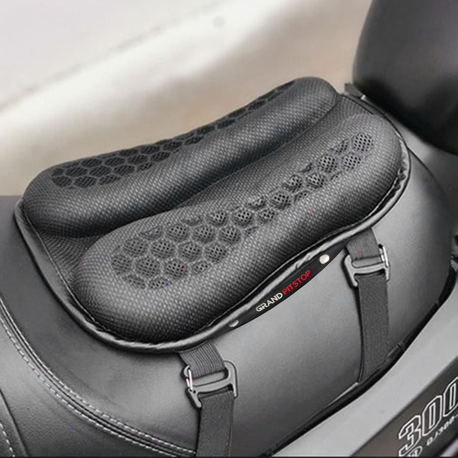 Premium 3D Shock Absorbing Motorcycle Seat Cushion - Ultimate Long Ride Com