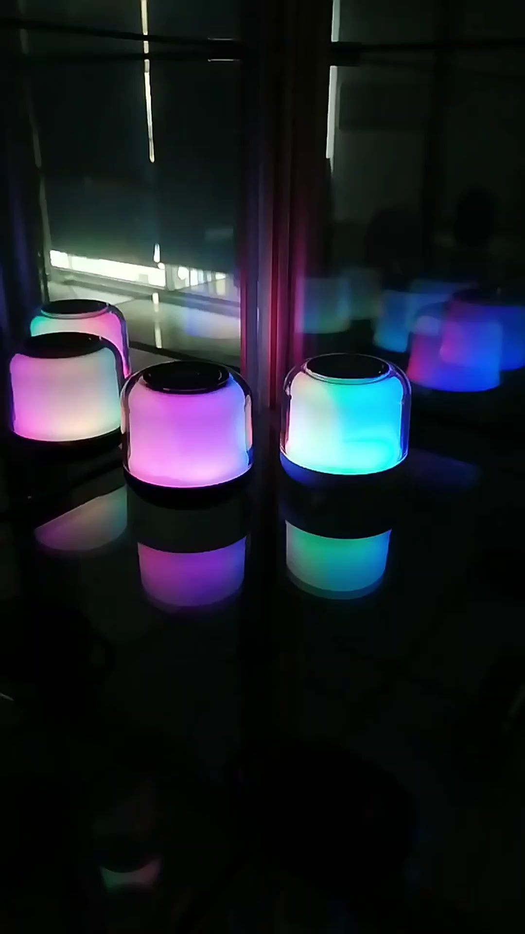 Touch Controlled Magnetic Bluetooth Speaker